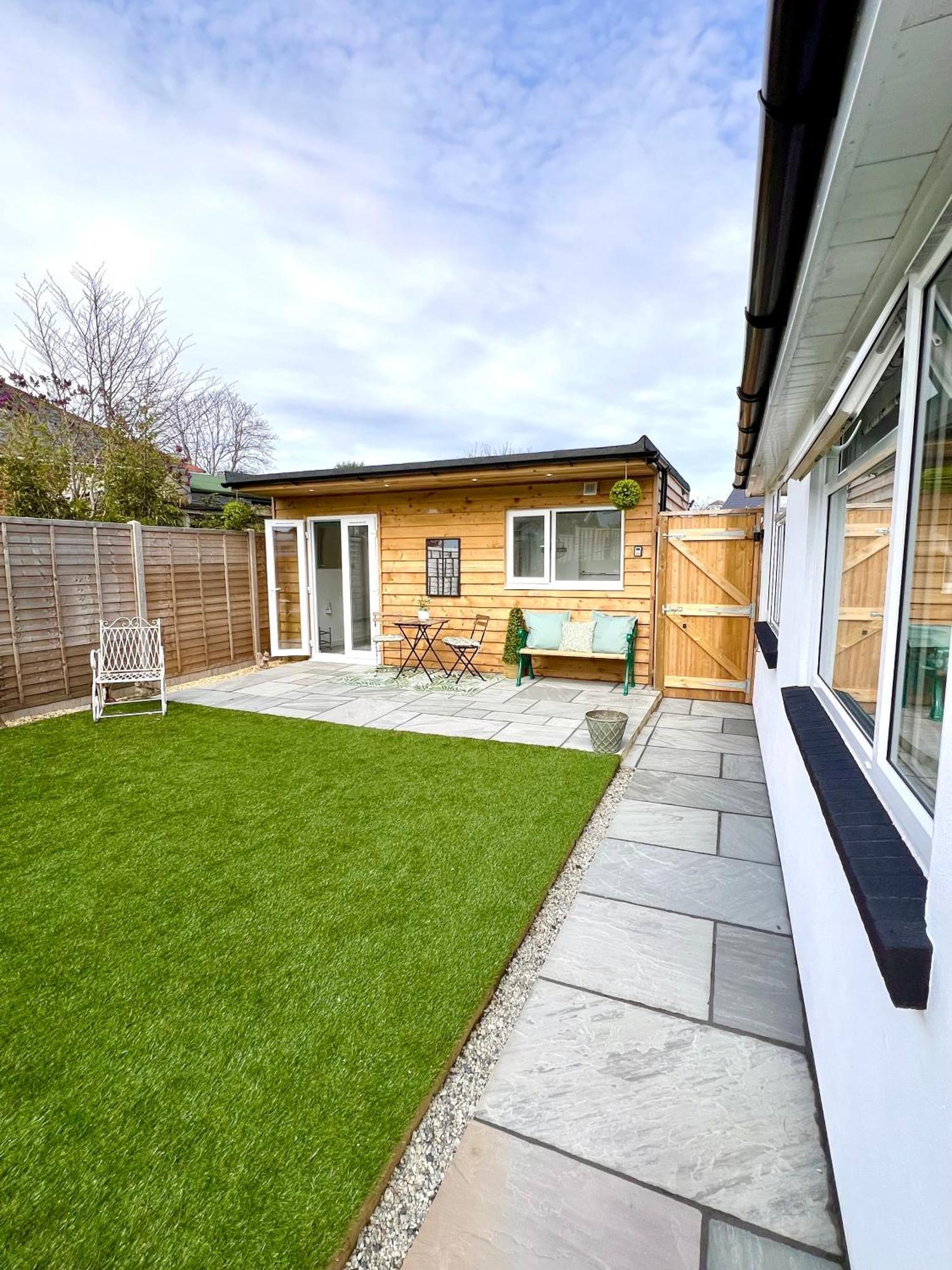 The Mudeford Gem Accommdation Christchurch  Esterno foto
